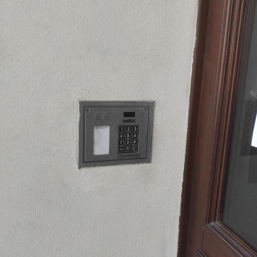 Apartament Przy Galerii Forum Gliwice Witkiewicza Luaran gambar